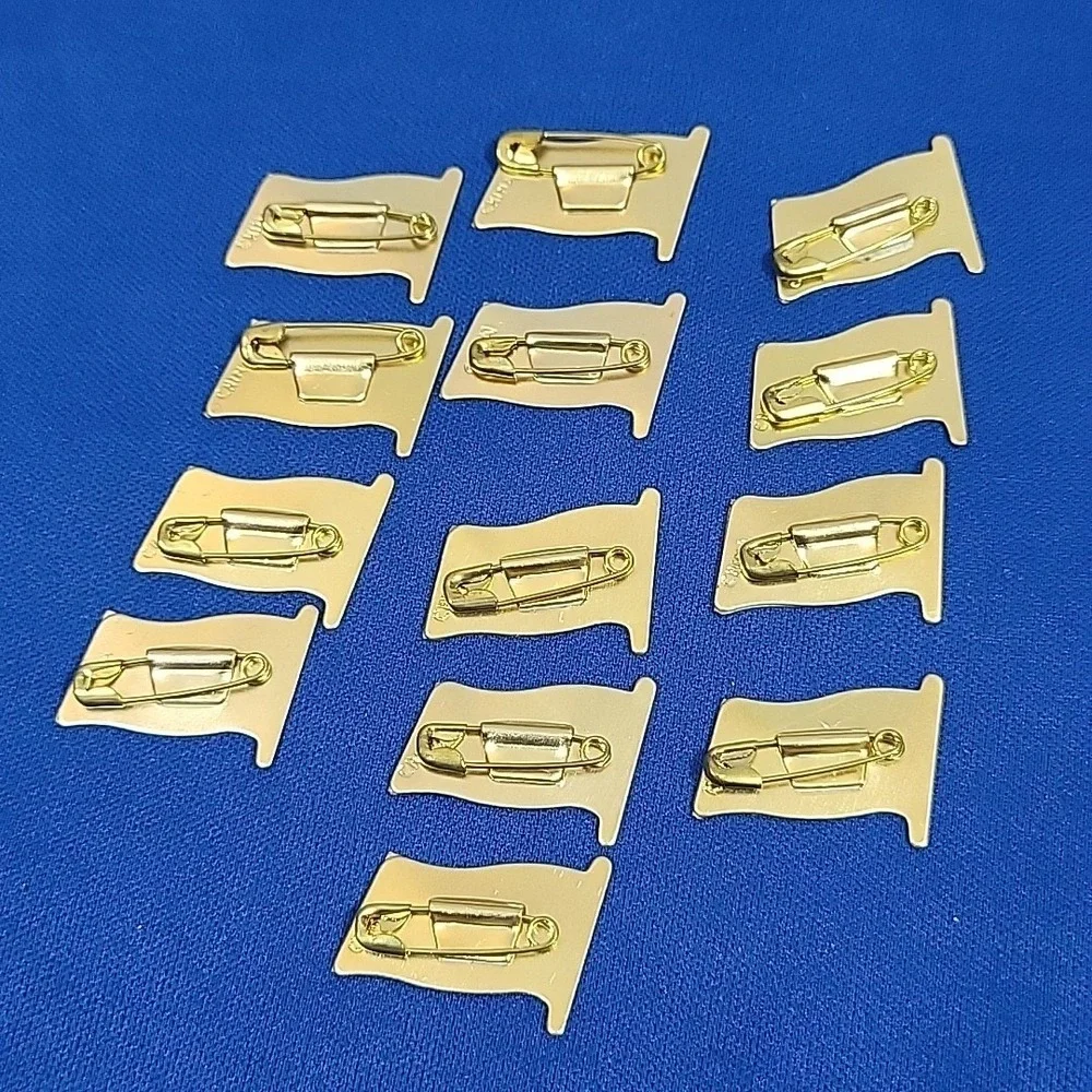 US Flag Pins Lot Of‎ 13 Safety Pinbacks Lapel Emblems Patriotic